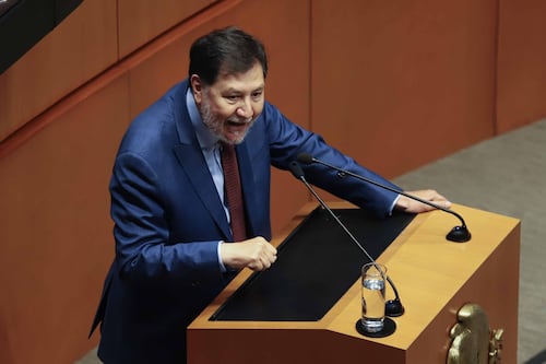 ‘Para desgracia de la derecha, nos reprodujimos’: Noroña celebra que es abuelo de nuevo