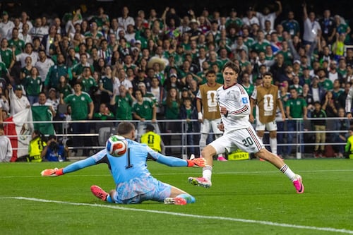 De la maldición de los penales al ‘no era penal’: ¿Hace cuánto México no gana en segunda fase del Mundial?