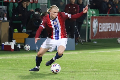 Erling Haaland, seleccionado noruego, actualmente es jugador del Manchester City. (Foto: AP Foto/Aurel Obreja, Archivo)