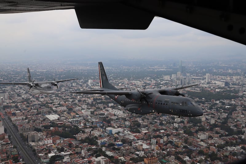 Reino Unido culpa a Irán de planear un atentado terrorista en base aérea de EU: ‘No toleraremos amenazas’