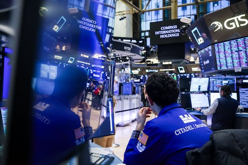 Temor a ‘burbuja’ de la IA arrasa a los mercados: Va un billón de dólares y contando