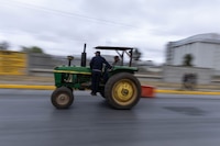 Transportistas acusan al Gobierno de reprimir bloqueos: ‘Responden con violencia a exigencias legítimas’