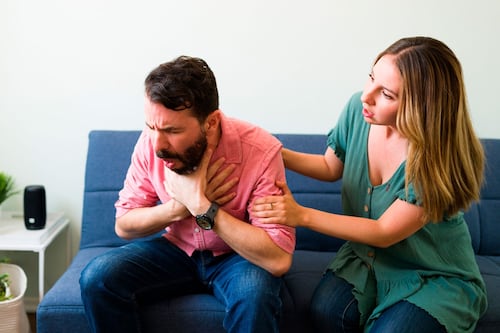 ¿Qué es la broncoaspiración, la causa de muerte del profesor de Ingeniería de la UNAM?