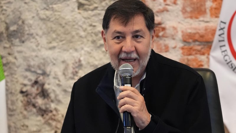 Noroña y su casa de 12 mdp: ‘Renuncia a tu supersueldo, no seas de doble moral’, así criticaba los lujos