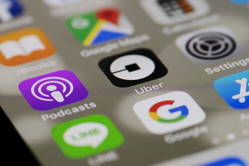 Uber tendrá que esperar al menos 2 meses para operar en Cancún