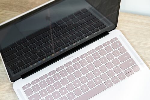 Alumnos de CCH concluirán semestre en línea por COVID-19: UNAM