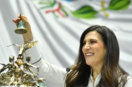 Kenia López llama a funcionarios de Sinaloa acusados por narco a no esconderse: ‘Den la cara por México’