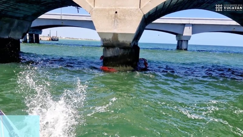 Una más: Pemex repara fuga de combustible en playas del Malecón de Progreso, Yucatán