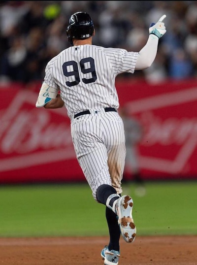 Aaron Judge porta el número 99 de los Yankees. (Foto: Instagram @thejudge44)