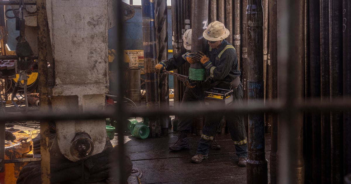 PETRÓLEO EN ALZA: Trump ordena bloqueo a Ormuz tras fracaso de negociaciones con Irán