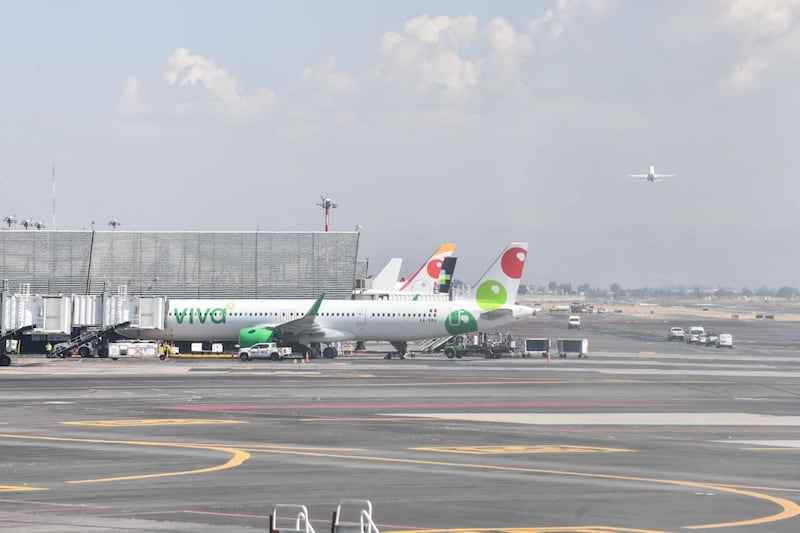 Gobierno autoriza aumento de capacidad al AICM a 46 slots por hora