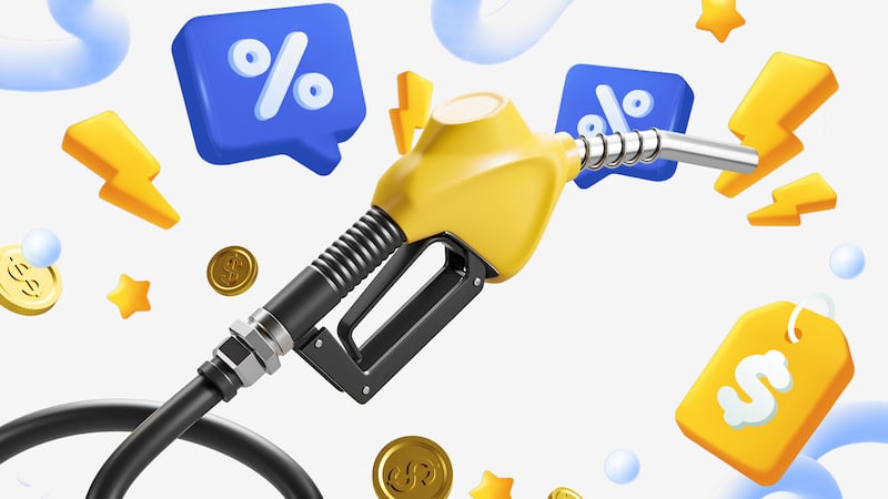 Llena el tanque a tope: ¿De cuánto será el descuento por pagar la gasolina con tarjeta?
