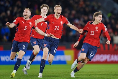 Chequia venció a Dinamarca y clasifica al Mundial 2026, donde se enfrenta a México en el Grupo A. (Foto: EFE)