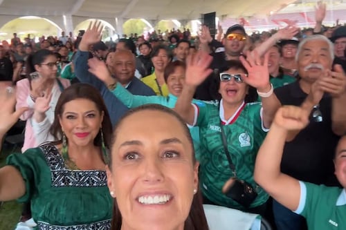 Sheinbaum SÍ va al Fan Fest... de la Gustavo A. Madero: Llega con Brugada al Deportivo Hermanos Galeana