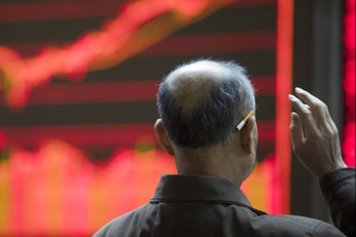 Panorama gris para bolsas en Asia; Shanghái cierra en mínimo de 13 meses