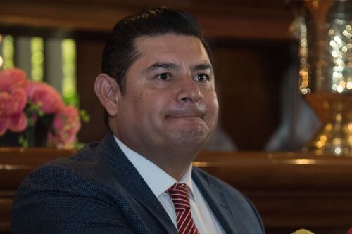 Armenta impugna candidatura de Barbosa ante el Tribunal Electoral