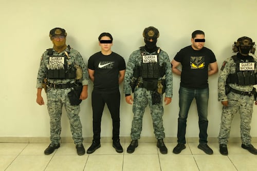 Ejército detiene a ‘El Niño’, jefe de plaza de ‘La Mayiza’ en Sonora, vinculado al tráfico de fentanilo
