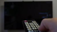 Slim no entra a TV de paga... por ahora; IFT no da autorización a Claro TV