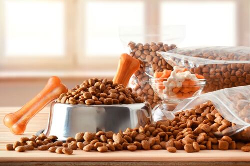 Toallas sanitarias y alimentos para ‘lomitos’: Estos productos no tendrán IVA en 2022