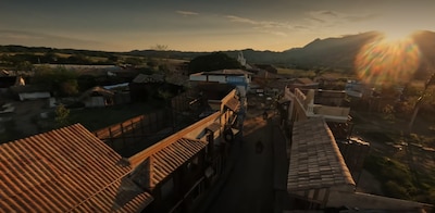 Así luce Macondo en la serie 'Cien años de soledad'. (Foto: Captura Netflix)