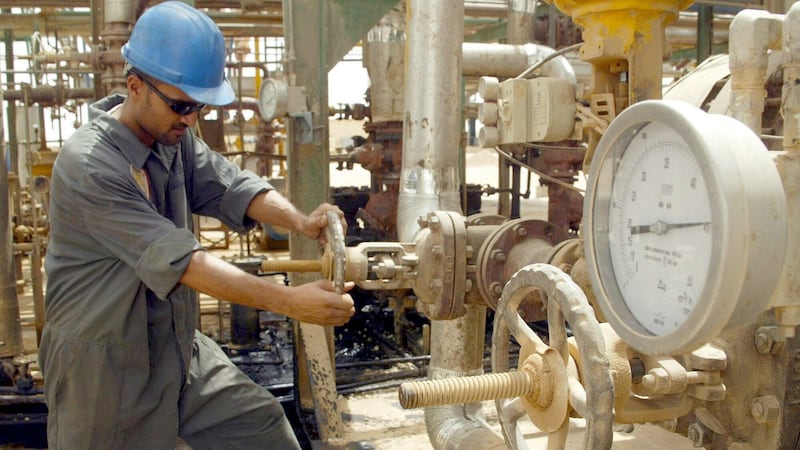 Guerra en Irán ‘dispara’ precio del gas natural: Sube 15.5% y acumula alza de 92% desde ataque de Trump