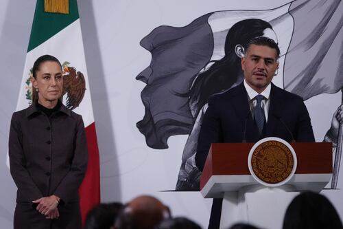 Ya sé que no aplauden (bis)