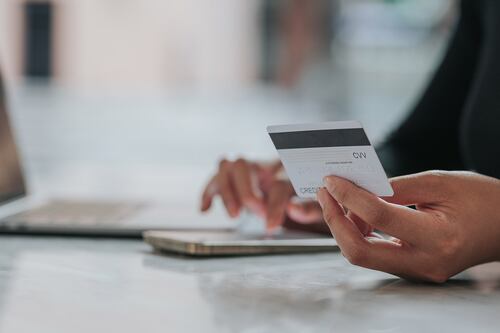 Hot Sale 2023: ¿Qué tarjetas te convienen más para hacer tus compras? Estas son sus ofertas