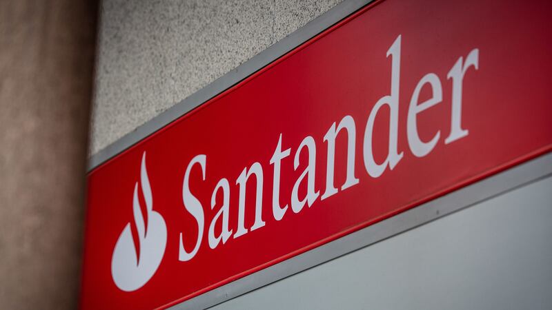 Santander, en la ‘pelea’ por adquirir Banamex