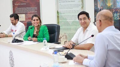 Gobernadora Evelyn Salgado con Zoé Robledo y Juan Antonio Ferrer el Plan de Salud para el Bienestar en Guerrero