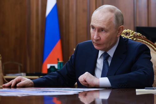 ¿Primer aviso? Vladimir Putin asiste a ejercicios de fuerzas nucleares estratégicas