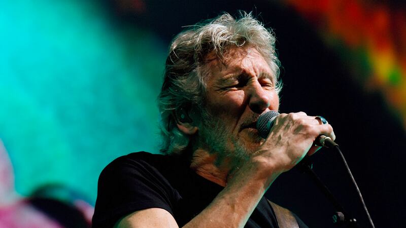 ‘De vida o muerte’: Roger Waters invita a chilenos a ‘hacer historia’ en elecciones