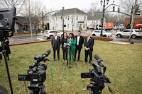 Multimillonario se echa de cabeza: Reconoce que visitó la isla de Jeffrey Epstein ‘solo por unas horas’