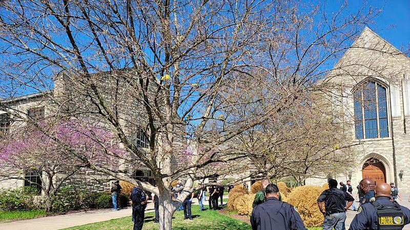 Tiroteos en EU: Mueren 6 niños y maestros en ataque a escuela cristiana en Nashville