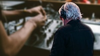Encuentran sin vida a Kavinsky, DJ francés detrás de ‘Nightcall’: ¿Qué se sabe de su fallecimiento?