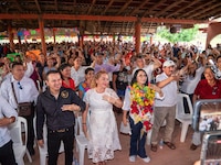 Esthela Damián convoca a maestros de Guerrero y a pobladores de Coyuca a defender la soberanía nacional