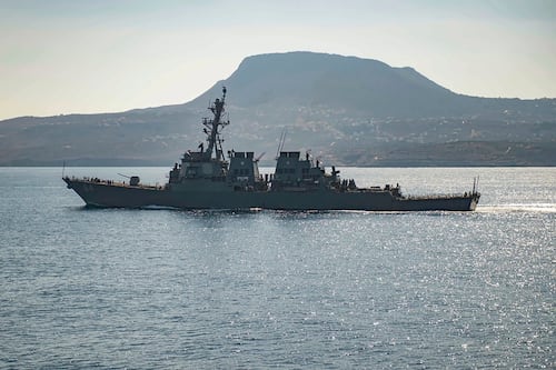 Trump ordena ‘disparar a matar’ a barcos de Irán que pongan minas en el Estrecho de Ormuz