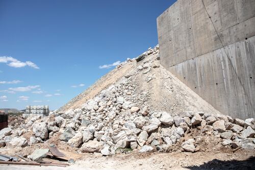 Rusia le ‘copia’ a México: Se suma a la carrera de extracción de litio a partir de 2030