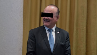 alt default