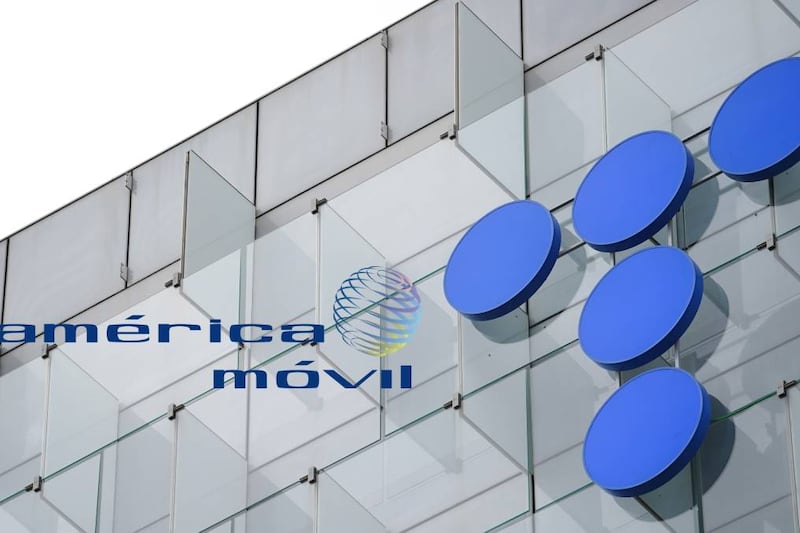 Utilidad de América Móvil crece 9.2%; la telefónica de Slim ganó 24 mil 332 mdp en 2T26