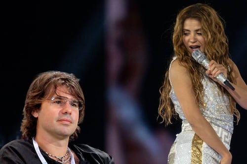 (FOTO) Shakira reaparece con Antonio de la Rúa, ‘ex’ al que dedicó ‘Día de enero’ y ‘hoy es amigo’