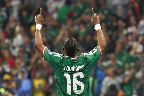 De las minas de Colombia al Mundial: La historia de Julián Quiñones, el ‘terremoto’ del Azteca