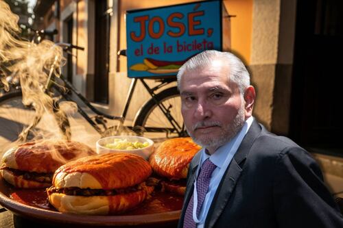 ¿Cuánto cuesta ir a ‘José, el de la bicicleta’, las históricas tortas ahogadas que probó Adán Augusto?