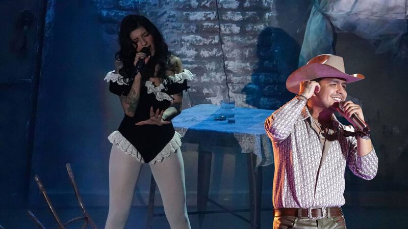 ‘Que me diga dónde’: Cazzu reacciona a supuestos depósitos millonarios de Nodal para su hija Inti