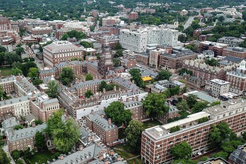 Abogados de EU exigen a Harvard y Yale detener ataques antisemitas en sus campus