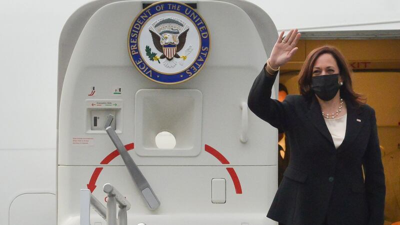 ¿Pasamos la ‘prueba’? Kamala evaluó avances de reforma laboral con líderes sindicales mexicanos