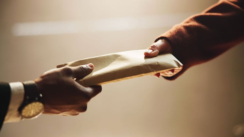 Delitos financieros: señales de alerta para prevenir fraudes internos