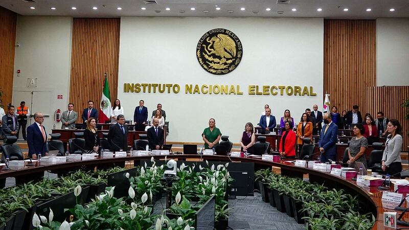 Elecciones 2024: INE presenta costos de espacios para debates presidenciales
