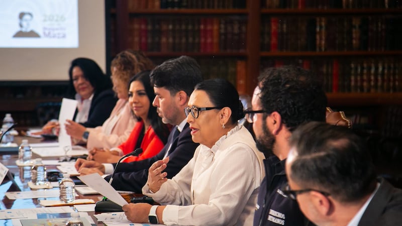 Rosa Icela participa en diálogo con alto comisionado de la ONU: ‘Coincidimos en la cooperación’