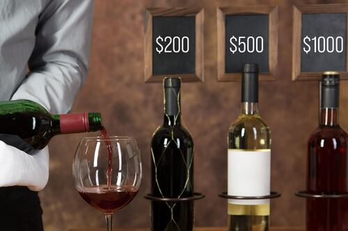 ¿Con 50 pesos te alcanza? Esto es lo menos que puedes gastar en un vino de calidad, según sommeliers