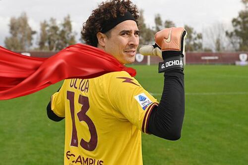 ‘Memo’ Ochoa es un superhéroe… para la Serie A de Italia: ‘Le ponen capa’ al mexicano